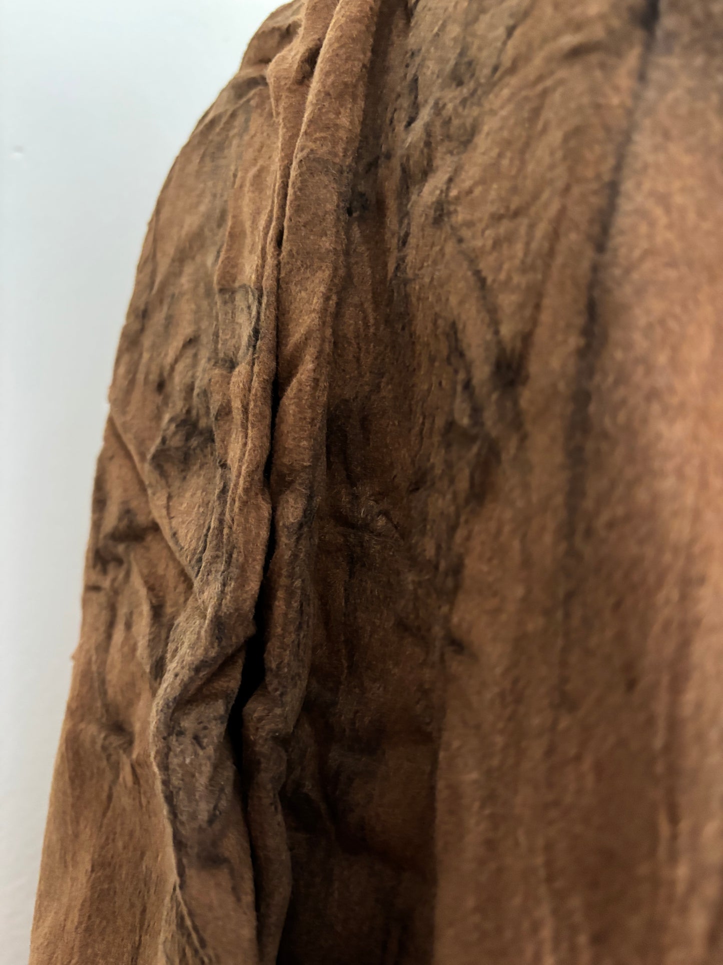 Wool eco dyed relaxed fit jacket with silk lined sleeves